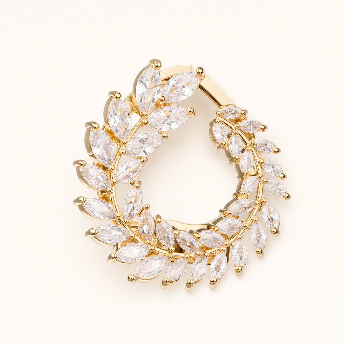 Wheat Knot Scarf Ring in Gold, studio product view